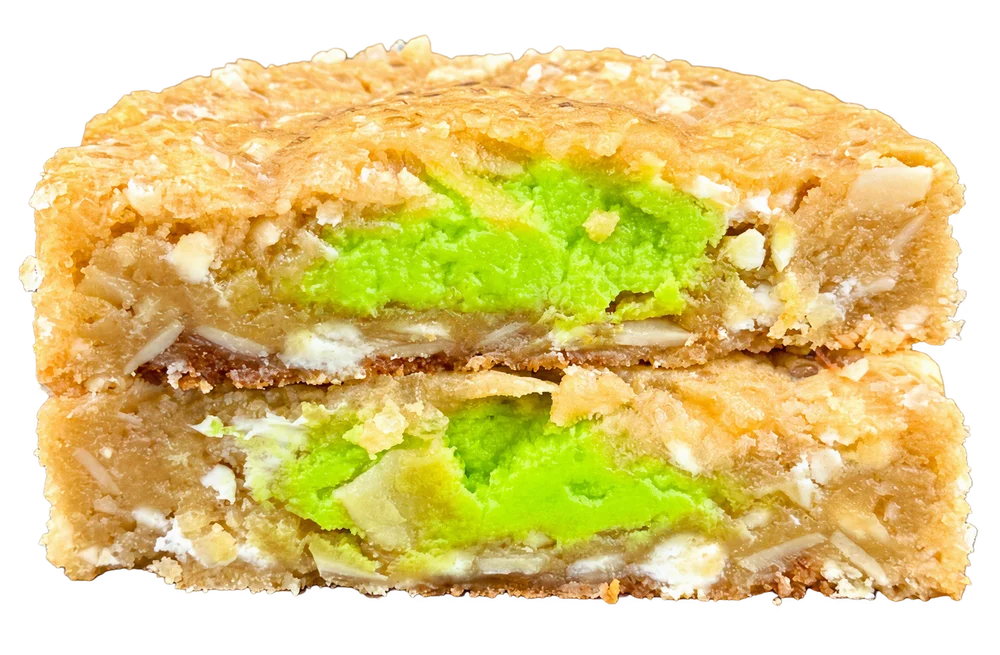 Calamansi Almond Pie cookie cross-section